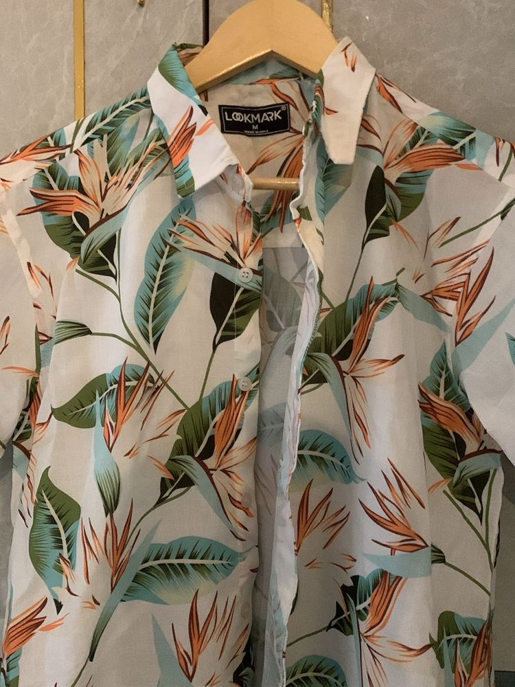 Men's Tropical Floral Short Sleeve Shirt