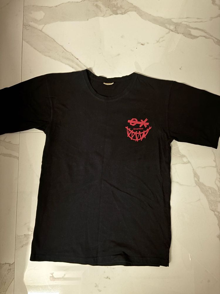 oversized t shirt