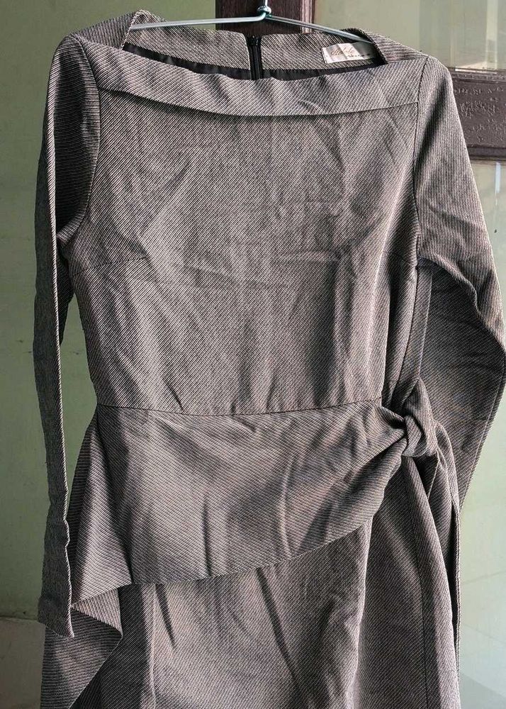 Chic Grey Peplum Dress