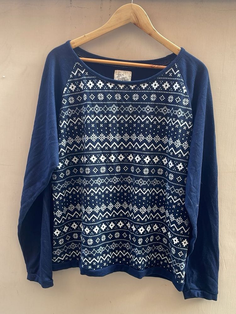 Cozy Navy &amp; White Fair Isle Sweater