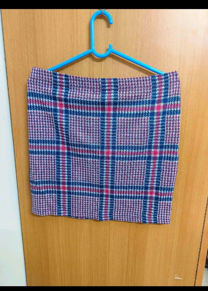 Chic Plaid Mini Skirt
