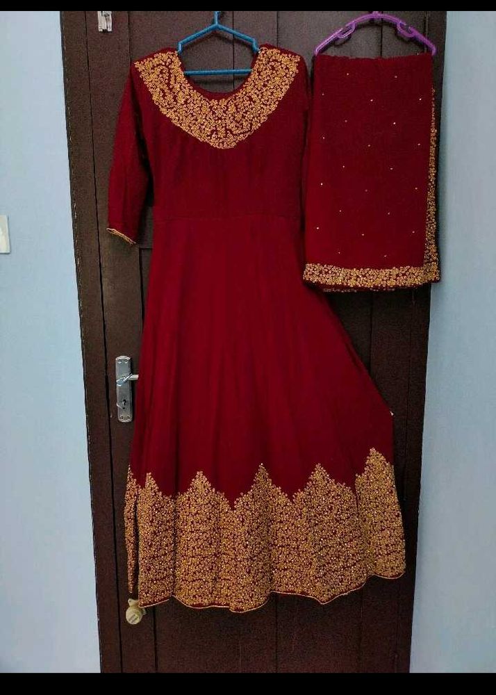 Heavy Party Wear Gown With Shall
