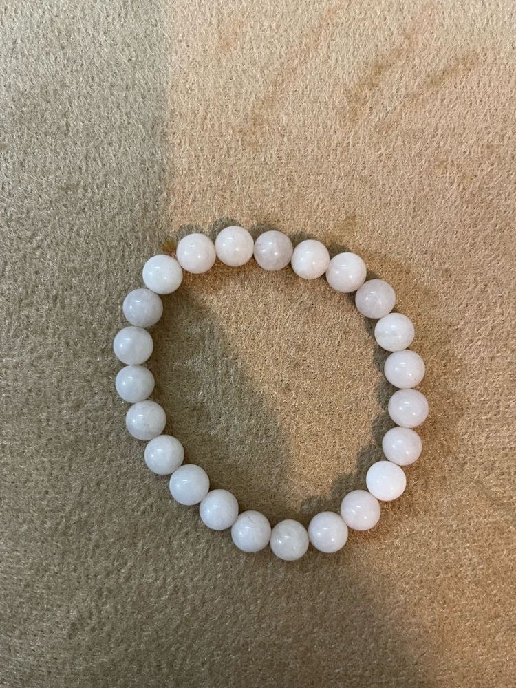 Quartz White Beaded Bracelet