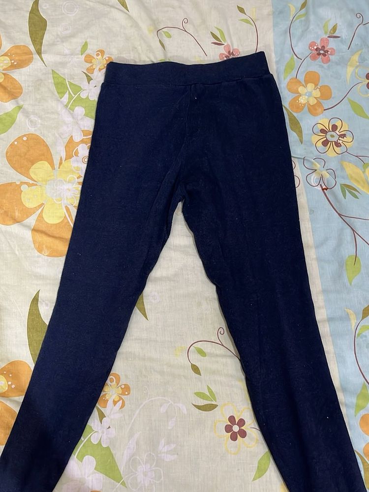Comfortable Dark Blue Leggings