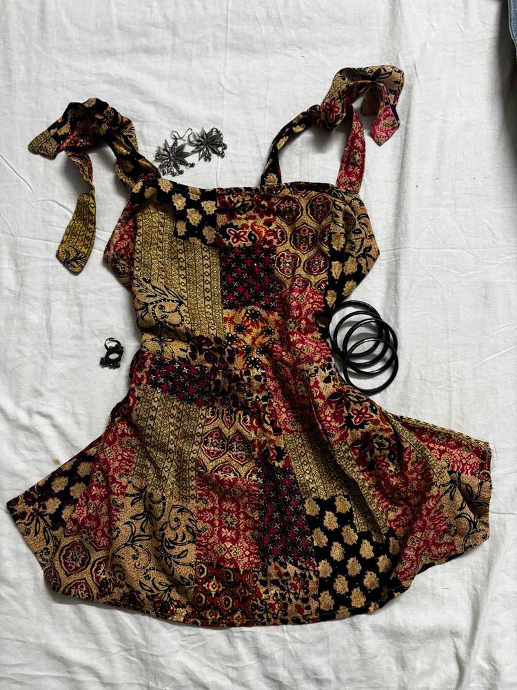 Indo western tie strap top