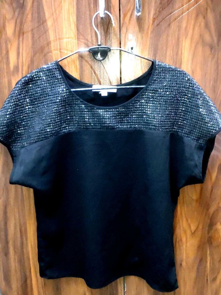 Elegant Black Top