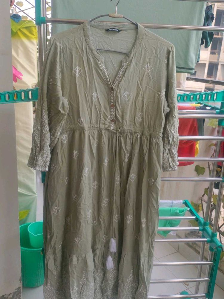 Olive Green Embroidered Kurta/dress