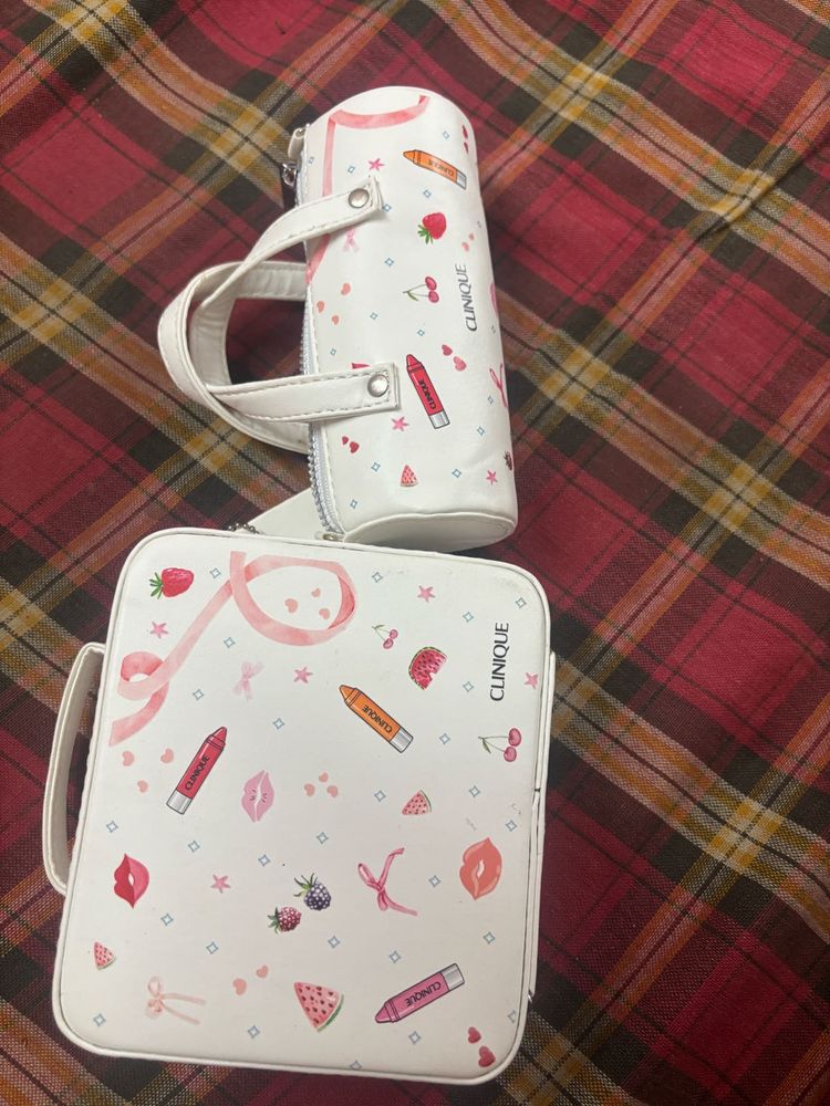 Clinique Cosmetic Bags Set