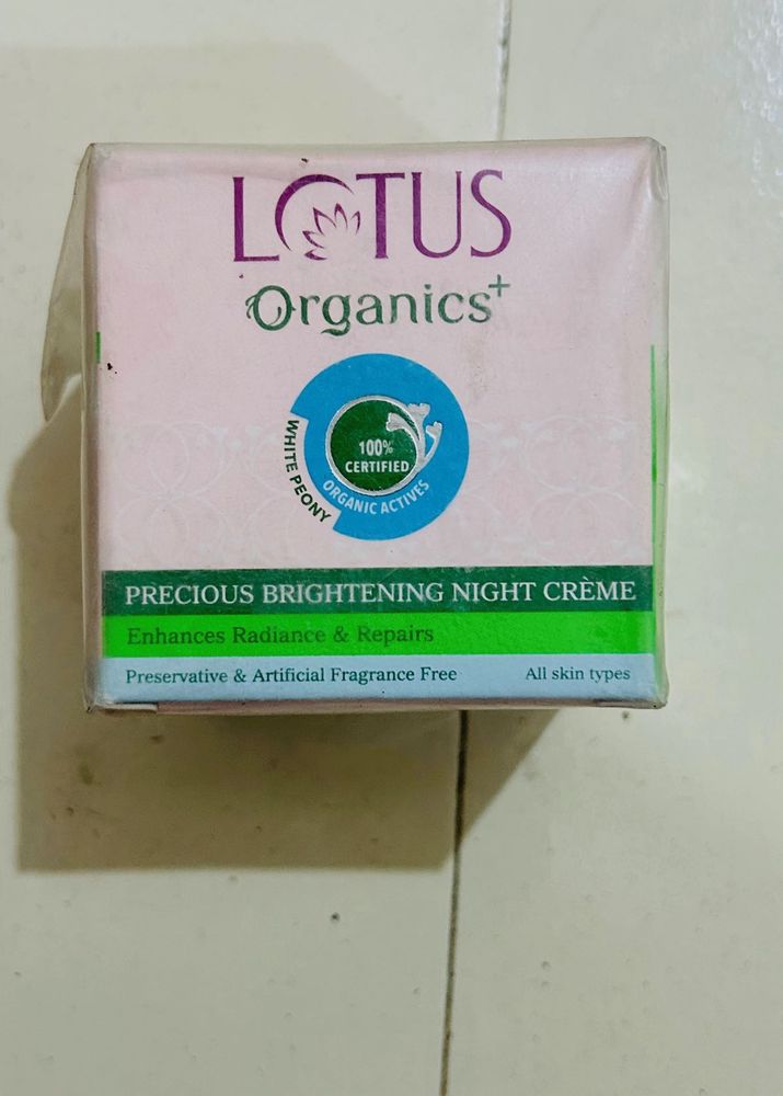 Lotus Organics Night Creme