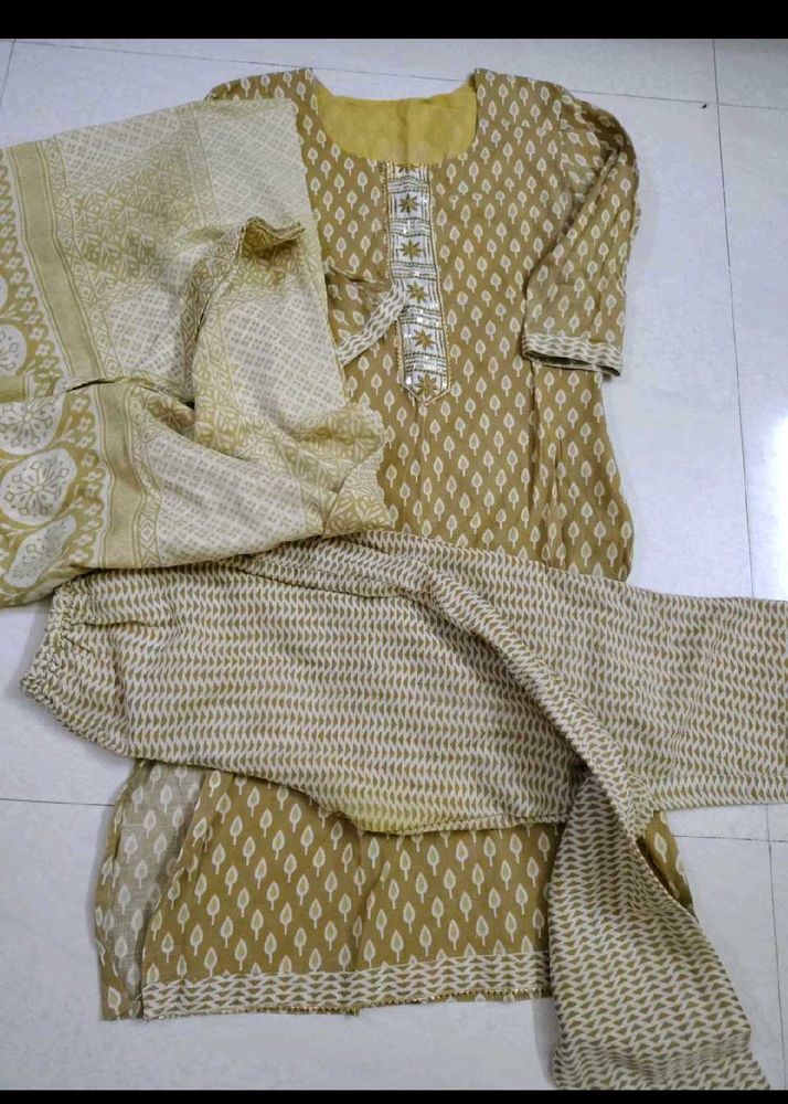 Elegant Kurta Set with Dupatta