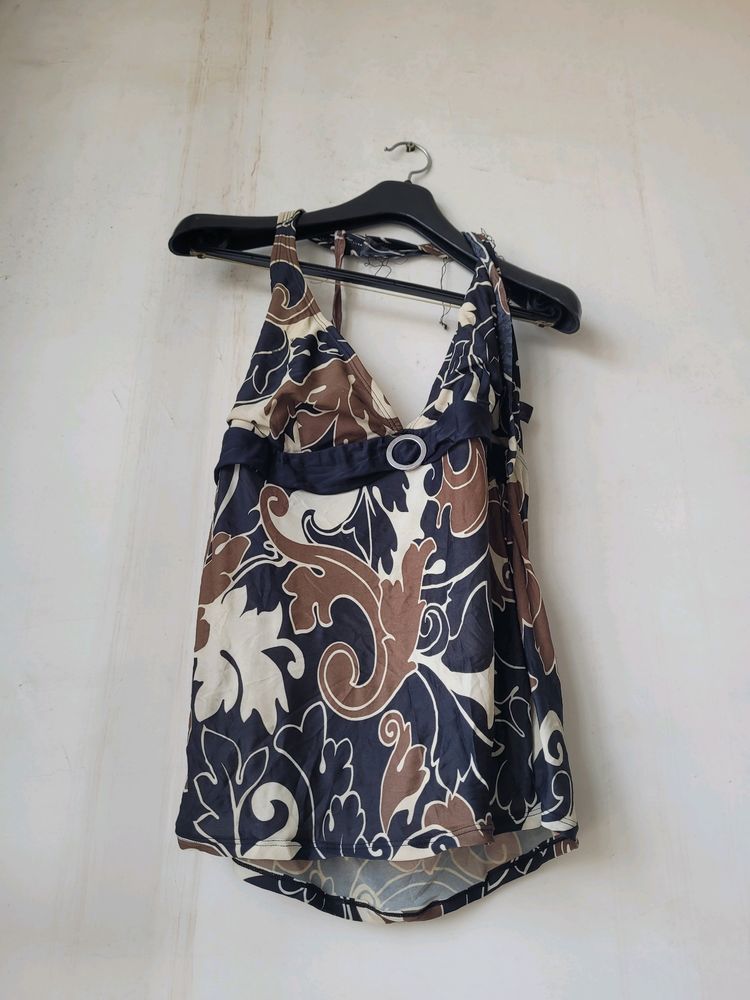 Beautiful Backless Top