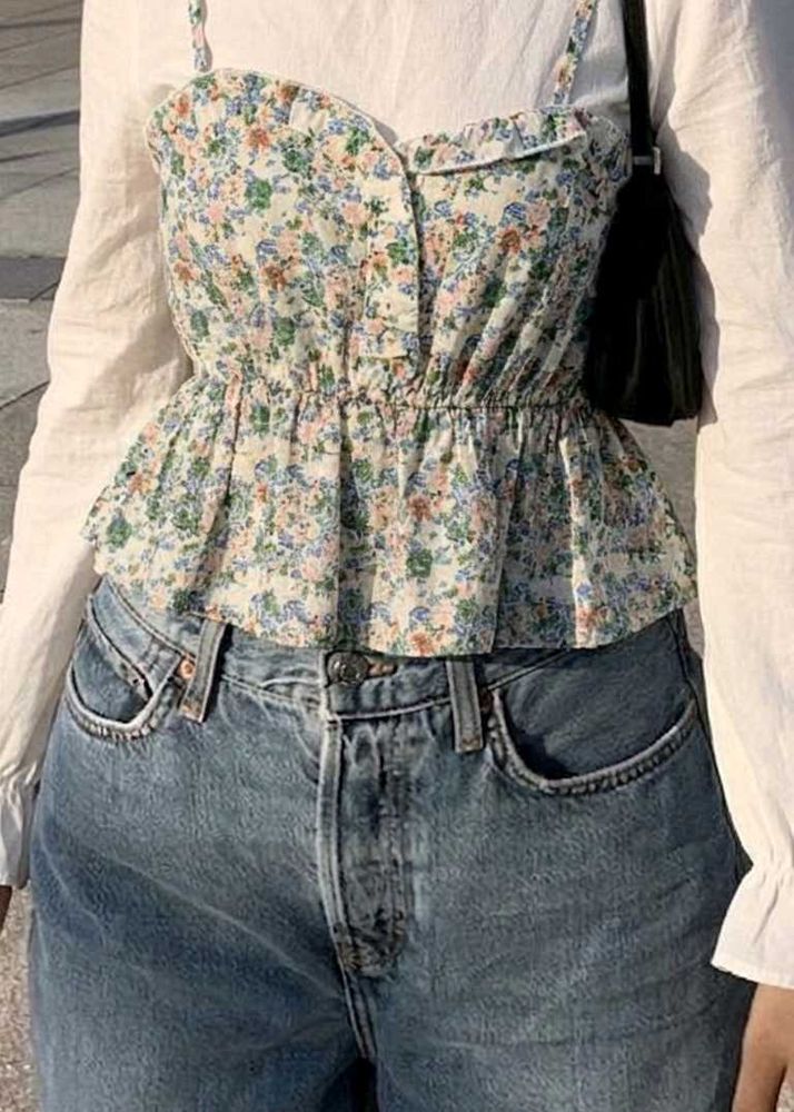 Korean top