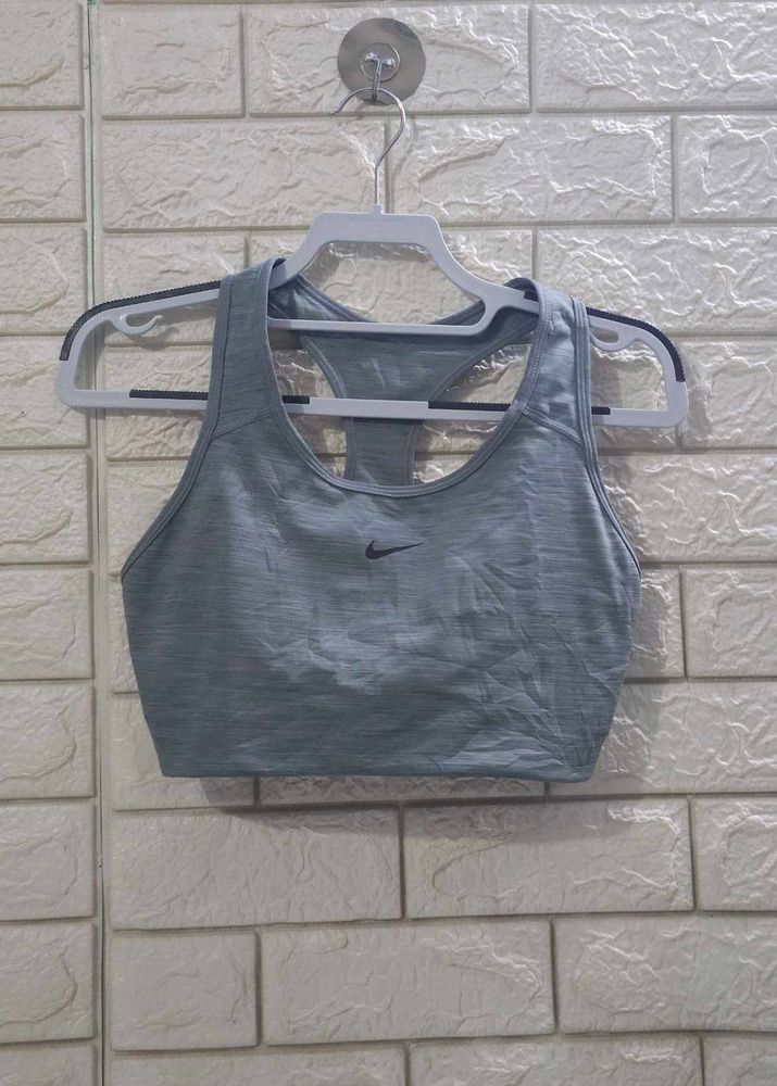 Nike Dri-FIT Swoosh Sports Bra