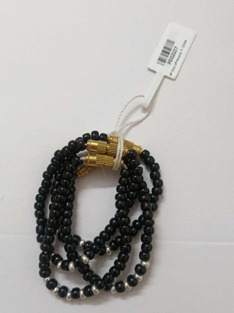 Elegant Black Beaded Bracelet Set