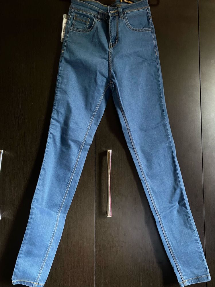 🦕OffDuty Denims Skinny Jeans 👖