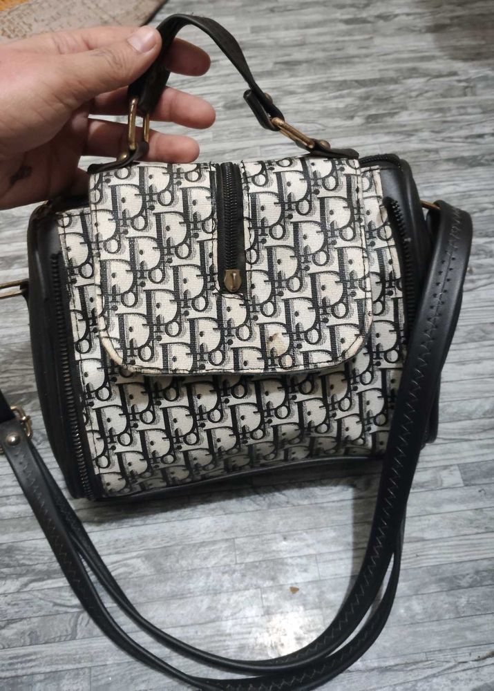 Stylish Dior Crossbody Bag