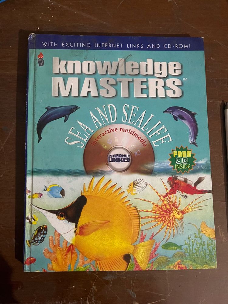 Knowledge Masters: Sea and Sealife Book