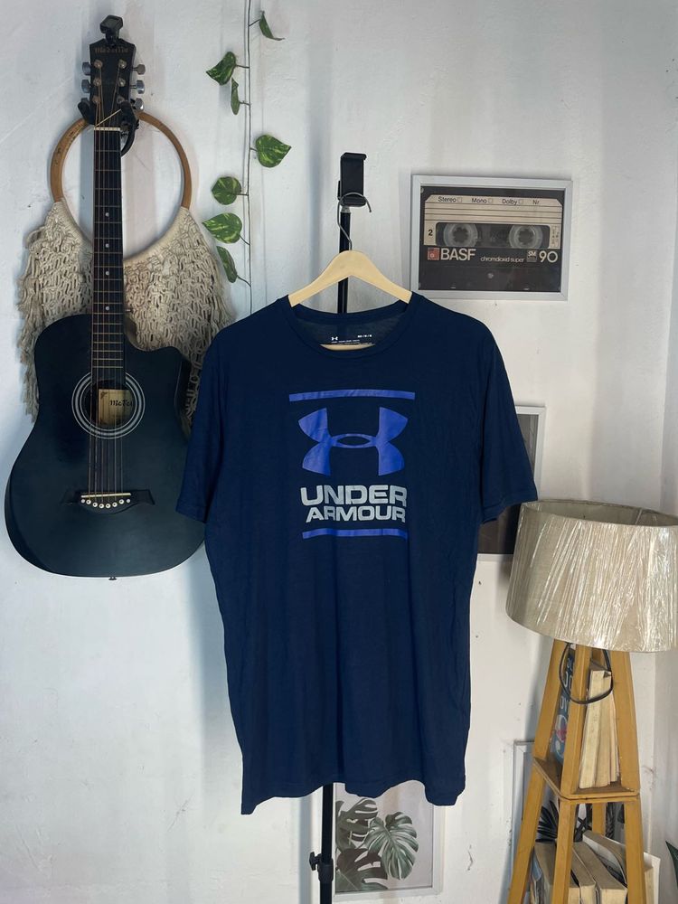 Under Armour Navy Blue T-Shirt