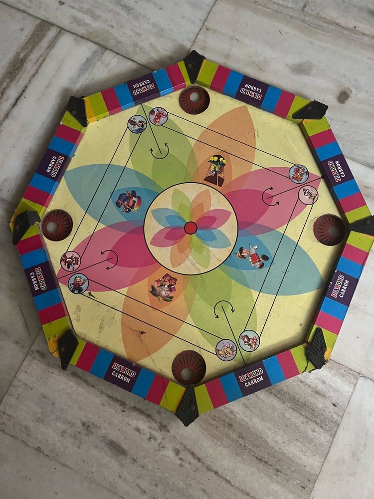 Diamond Carrom Board - Family Game Night!