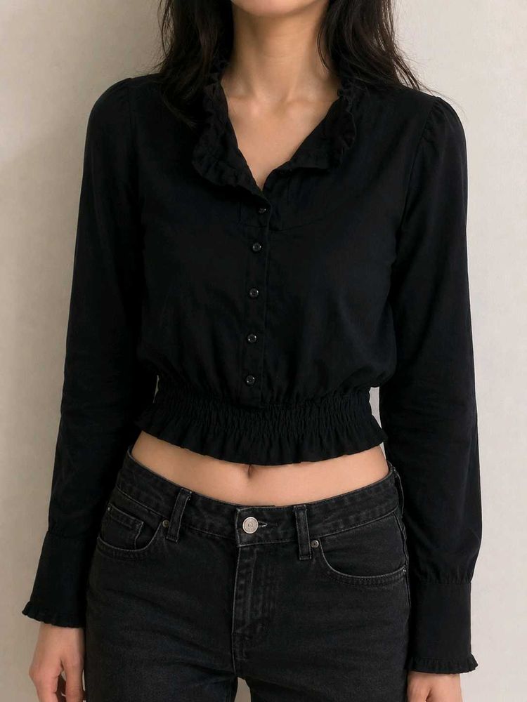 Black Ruffle Cropped Button-Up Shirt🖤