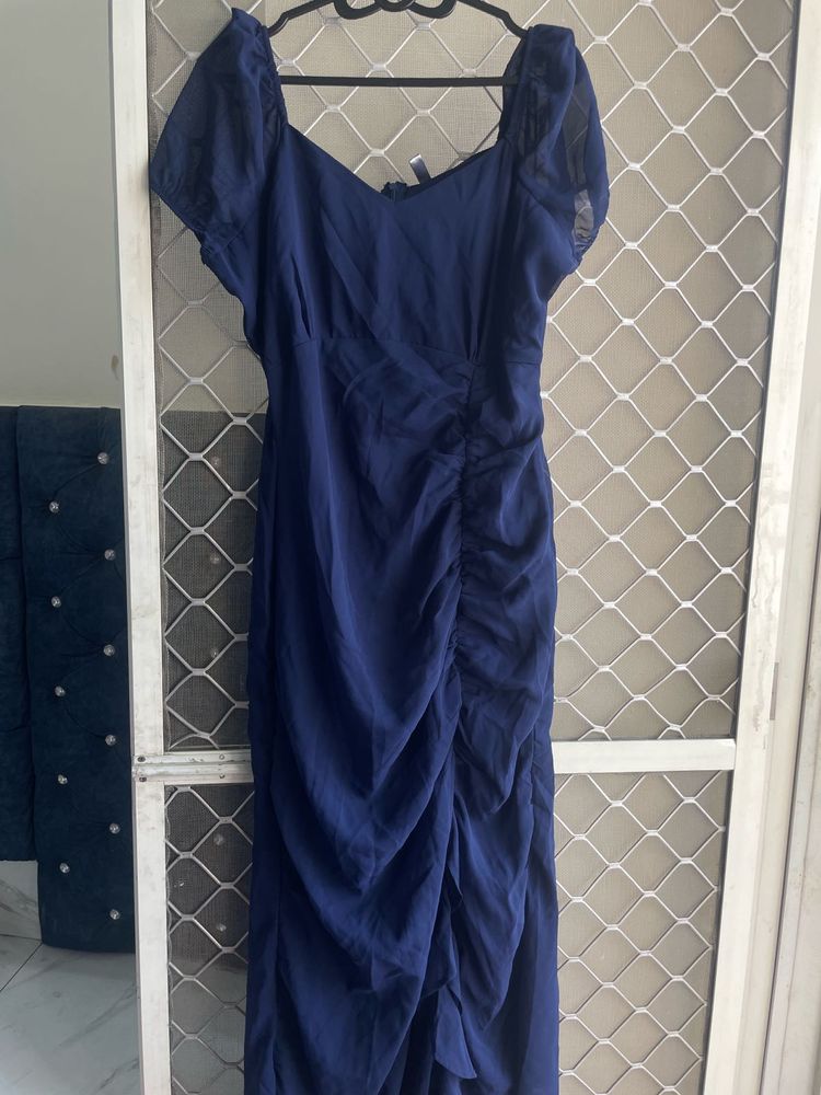Elegant Navy Blue Ruffled Dress