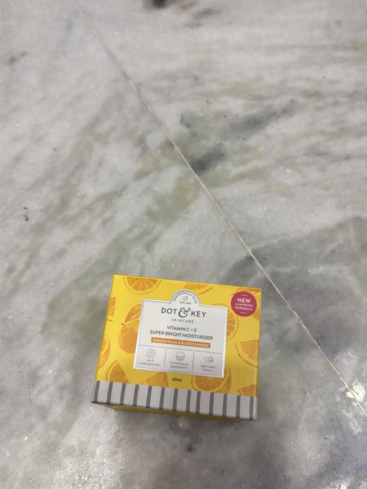 Dot &amp; Key Vitamin C+E Super Bright Moisturizer