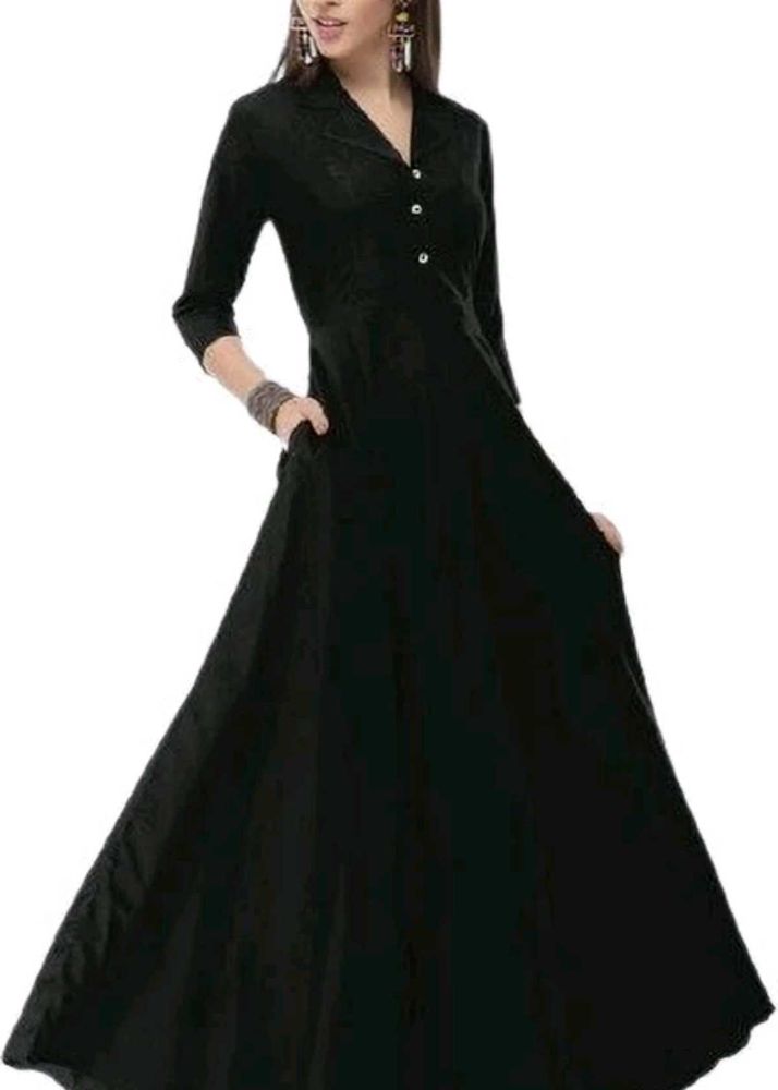 black long dress with pocket