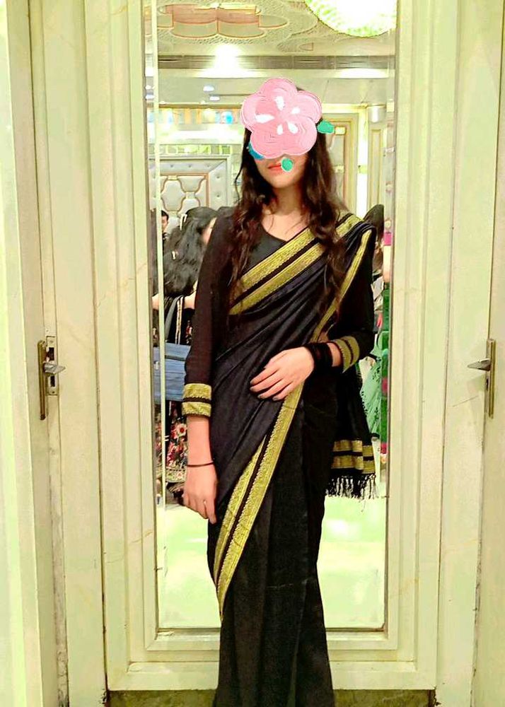Gorgeous Black Saree With Golden Border🎉(Pleated)
