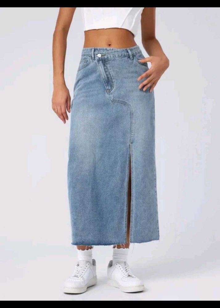 Stylish Denim Maxi Skirt with Slit