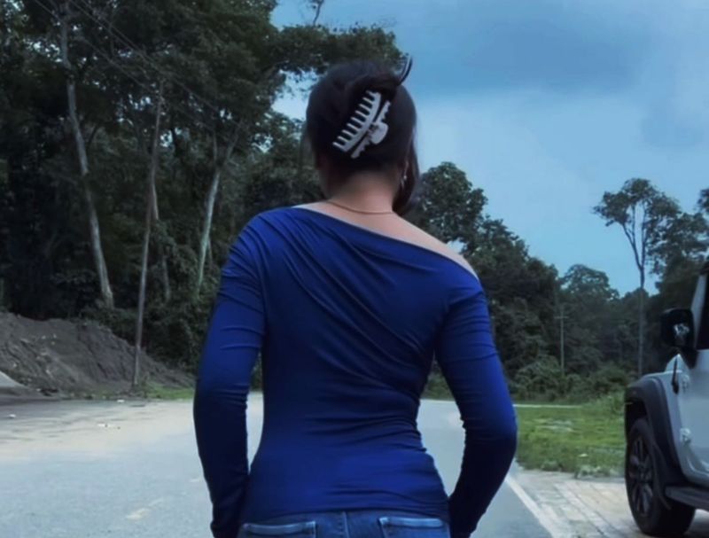 Stylish Blue Off-Shoulder Top