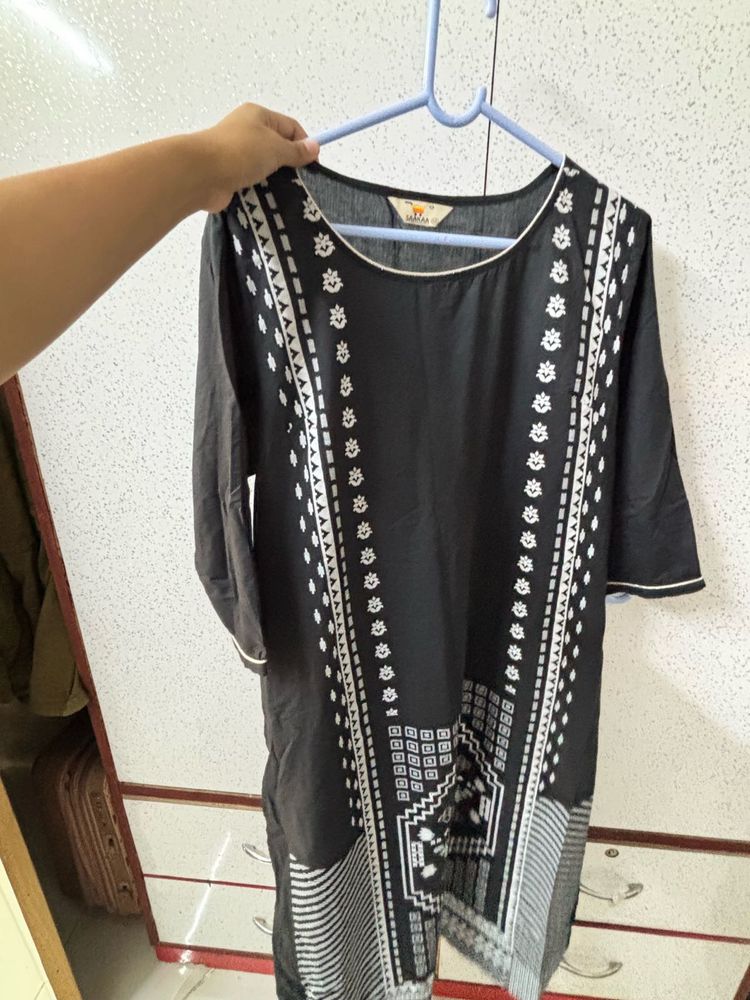 Stylish Black Kurta with White Embroidery