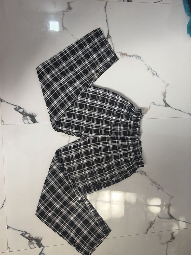 Checkered Casual Pants