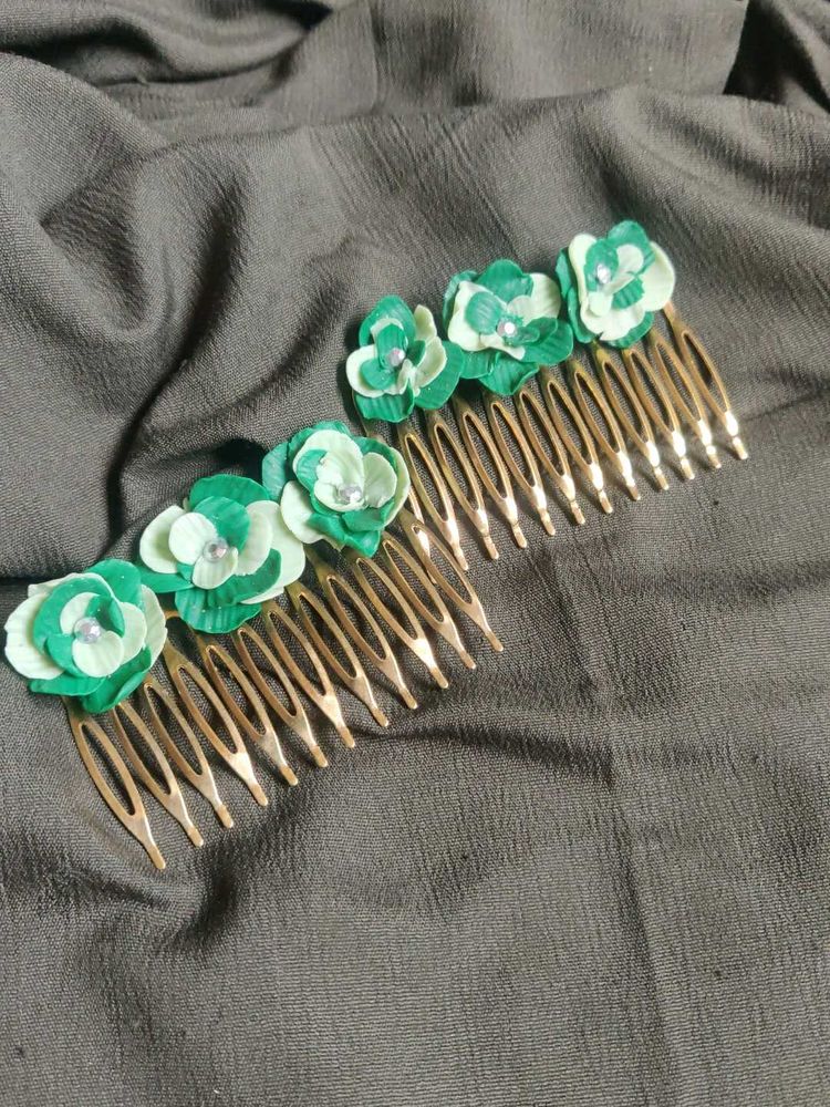 Green Flower Hair Combs