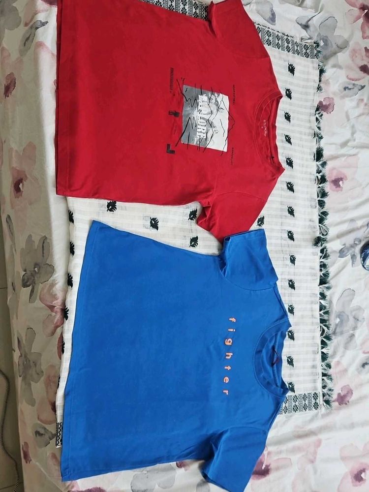Two T shirt Red and Blue