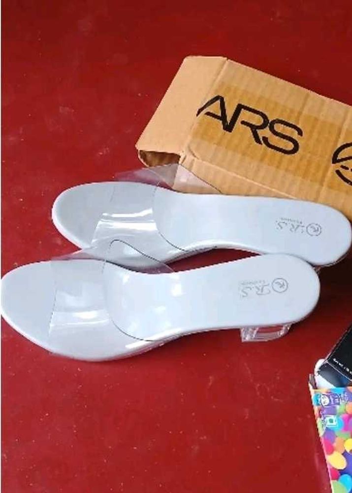 New stylish sandel for women and girl