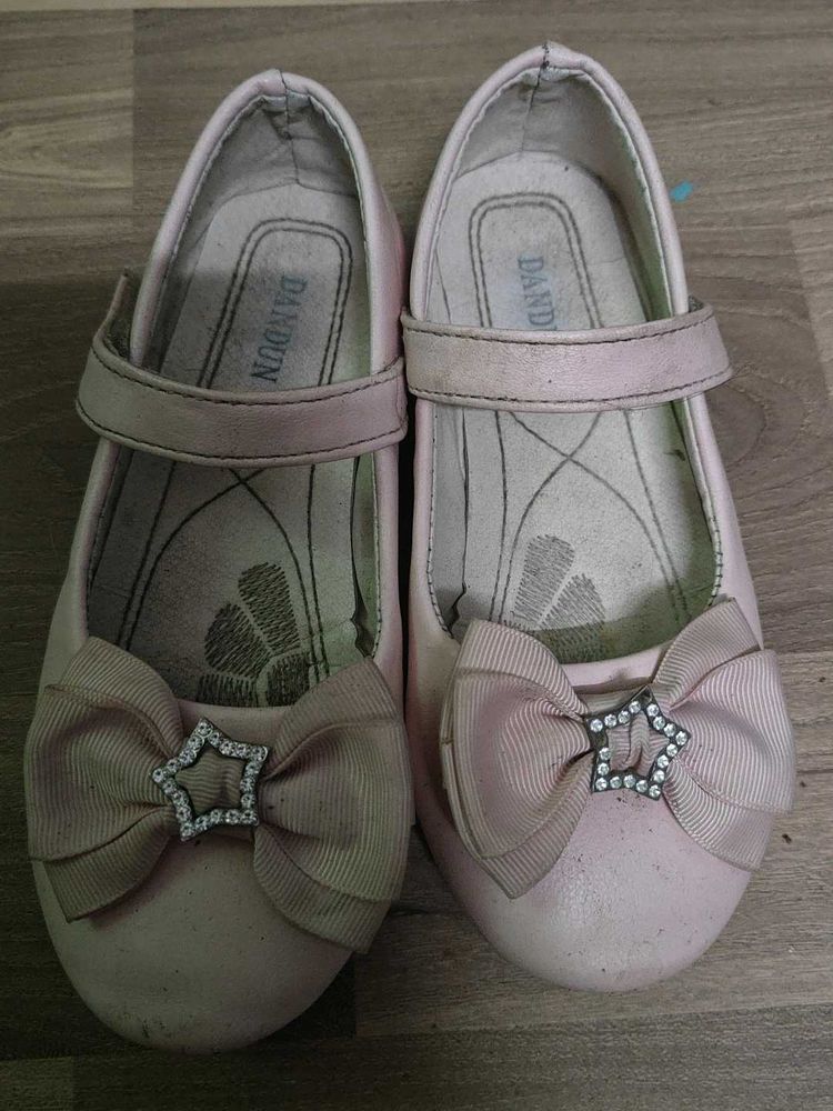 Girls' Pink Bow Ballet Flats size 30 5-6 years