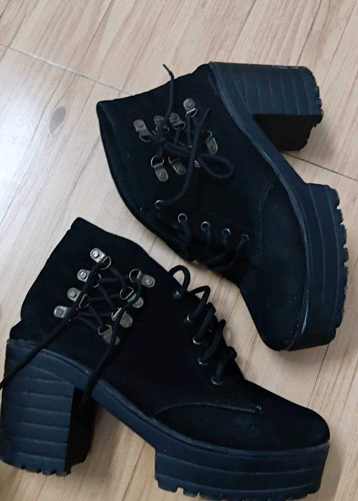 Black Chunky Platform Boots