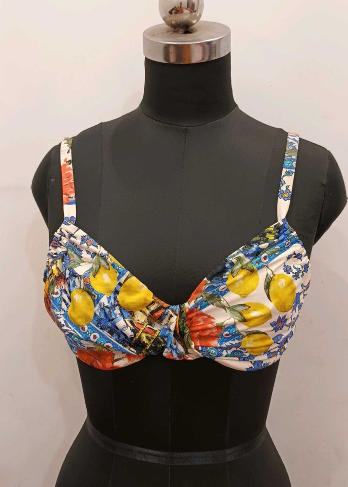 Underwired Bra..size Label Missing