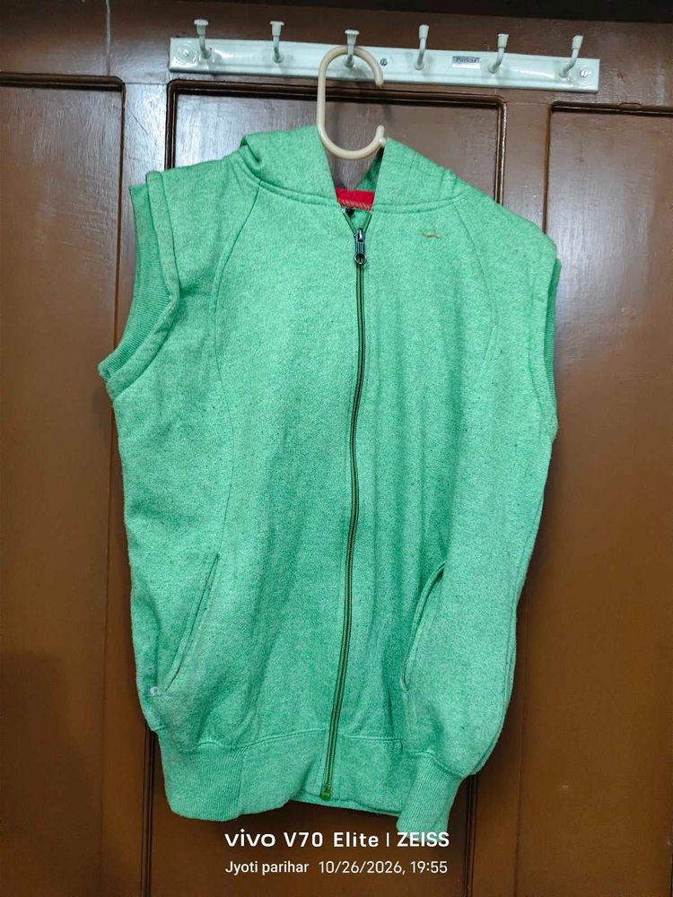 Sleeveless Green Hoodie