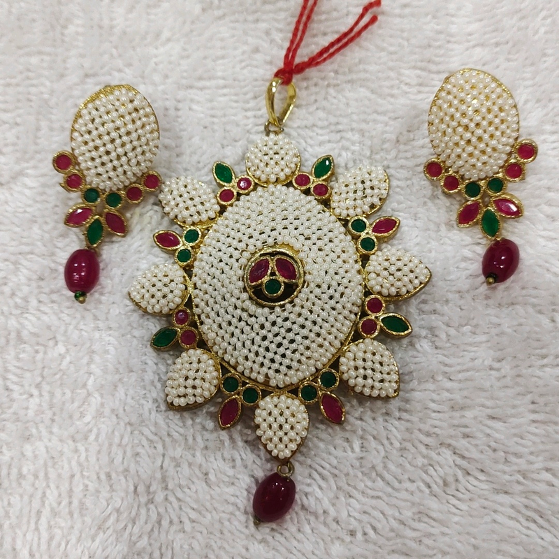pendant set