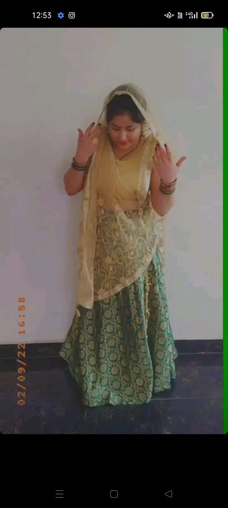 beautiful lehnga only one time wear … iska dupatta green h net me …swap and coins also available