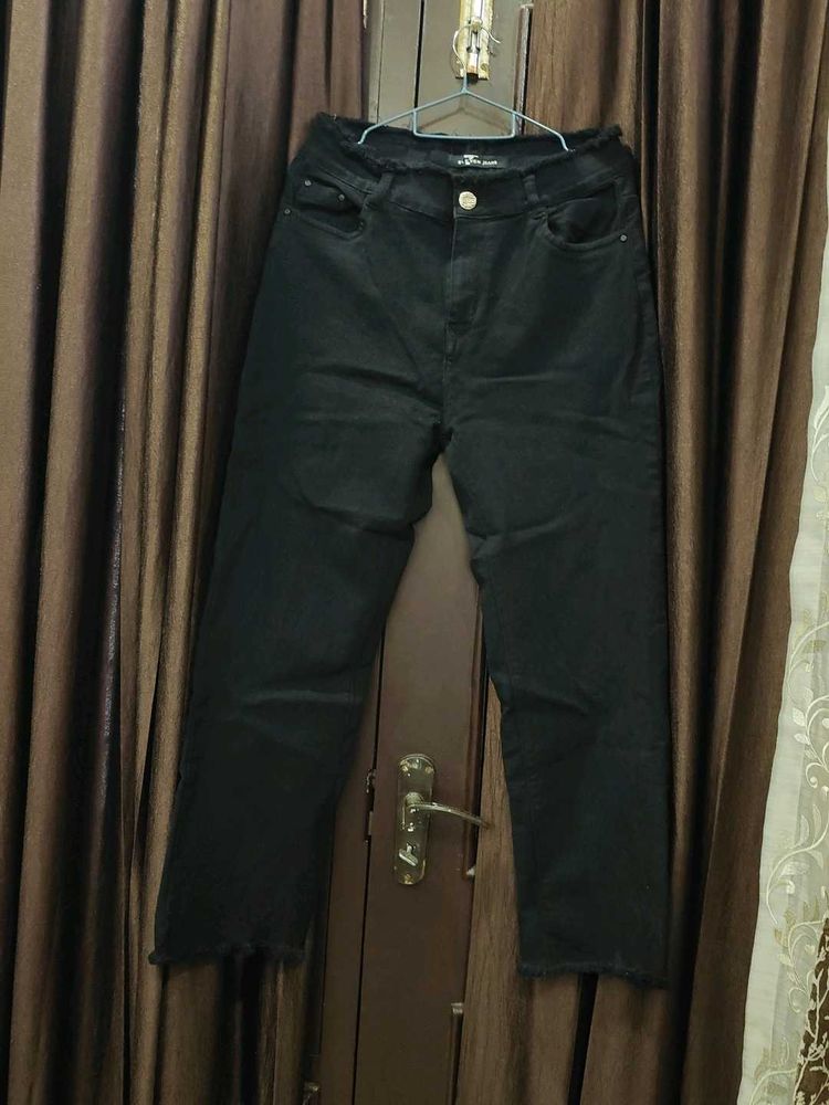 Black Frayed Hem Jeans
