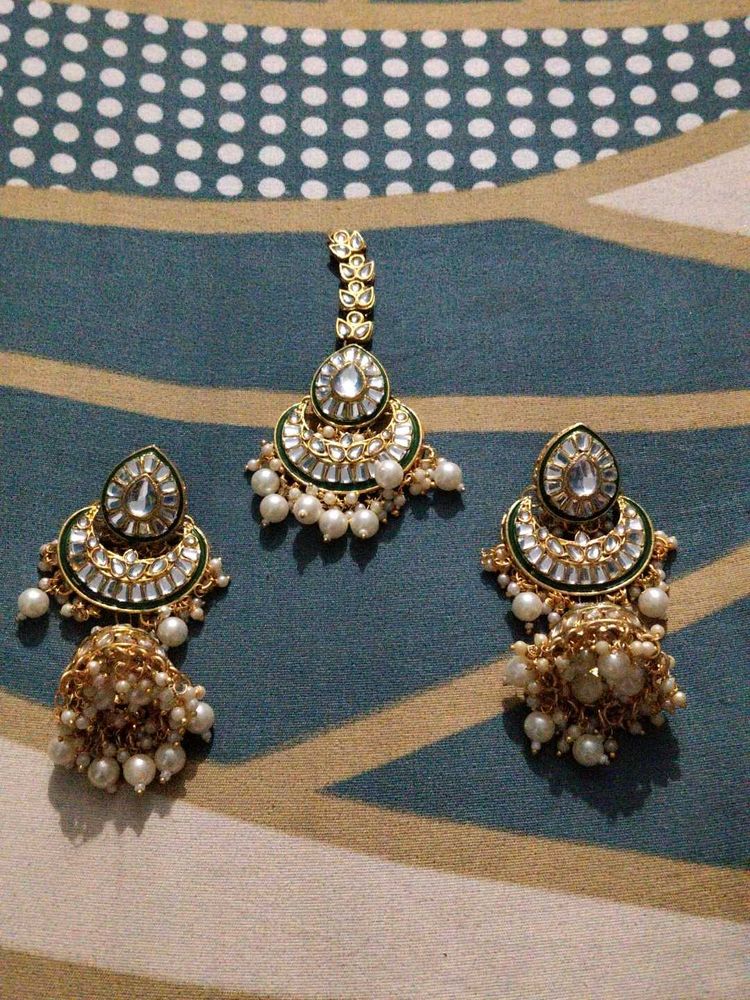 Stunning Kundan &amp; Pearl Jewellery Set