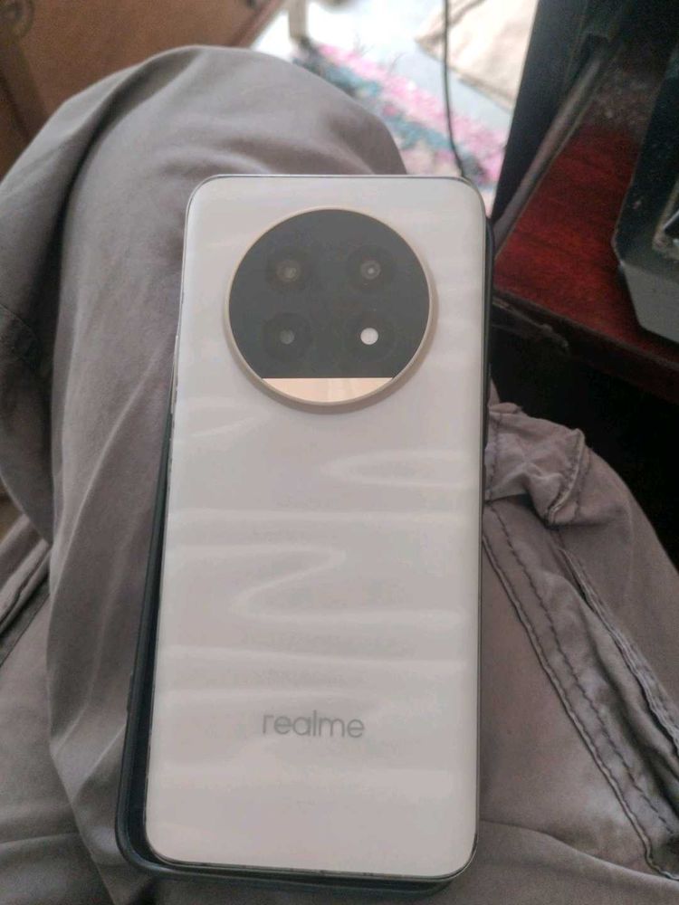 Realme 13 Pro + 5G. 8/256 GB