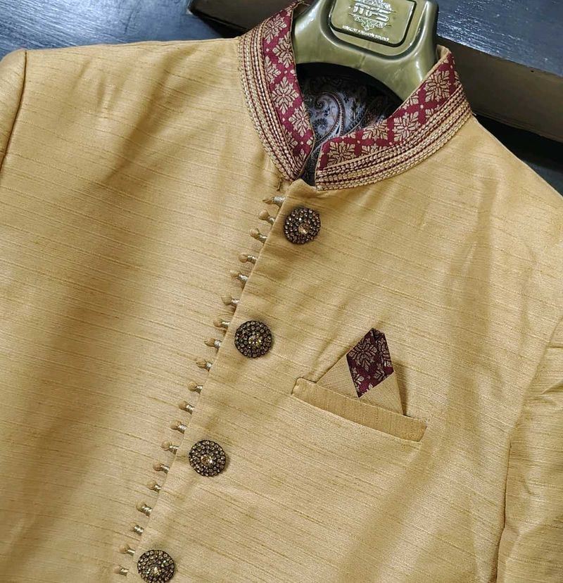 Elegant Gold Men's Ethnic indo-western kurta set