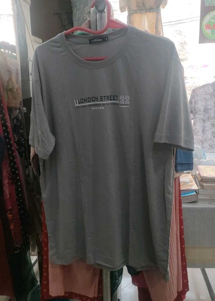 London Street Tee