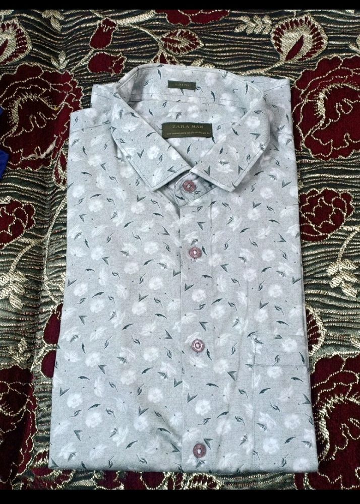 Zara Brand Casual Wear Shirt... Grab It Fast