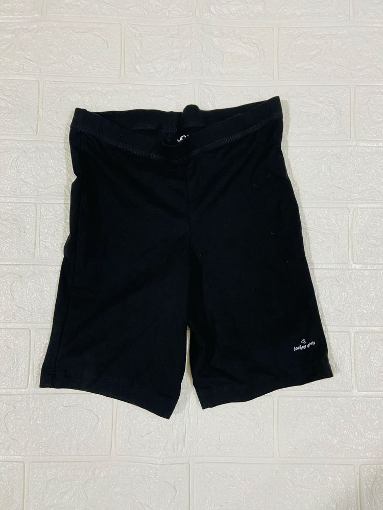 JOCKEY 9 10 yrs old girls shorts