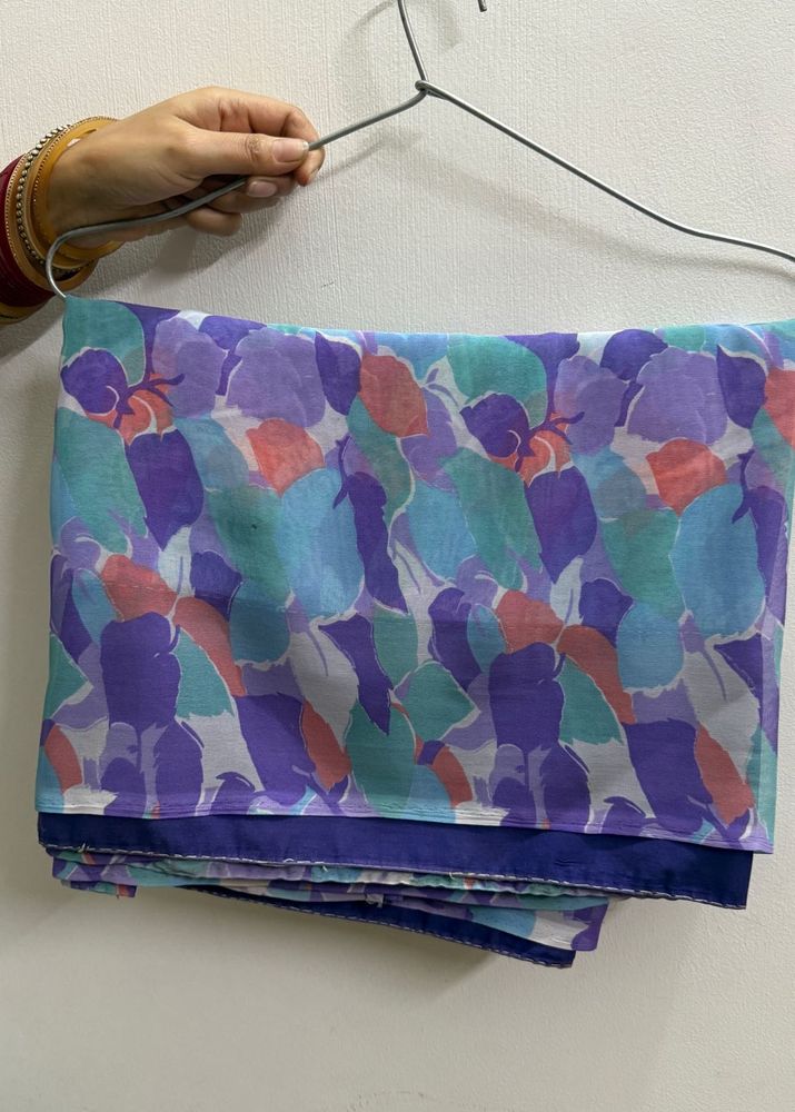 Beautiful Floral Print Saree