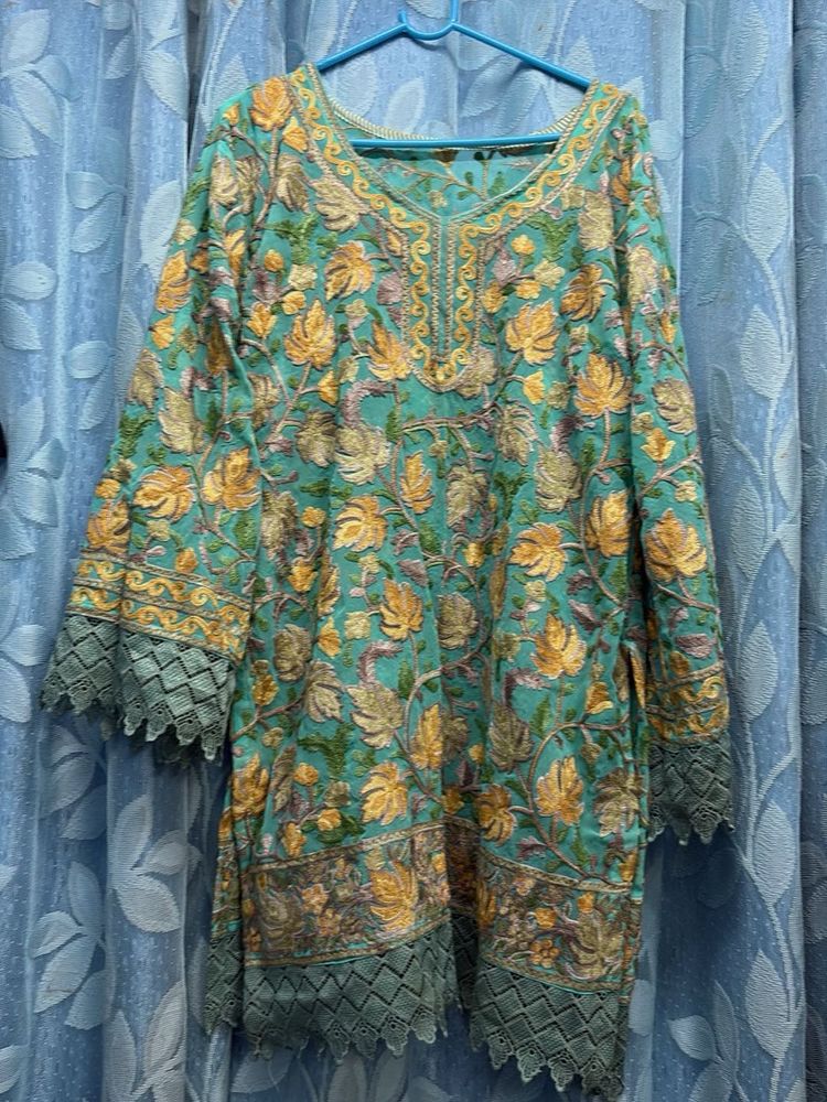 Kashmiri Embroidered Teal Kurta